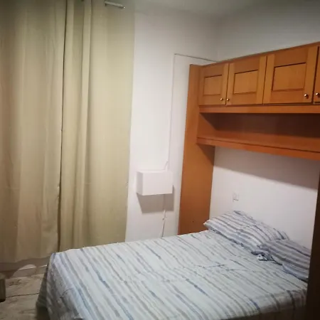 Piso Compartido Alquiler Por Temporada No Turistico Gæstehus