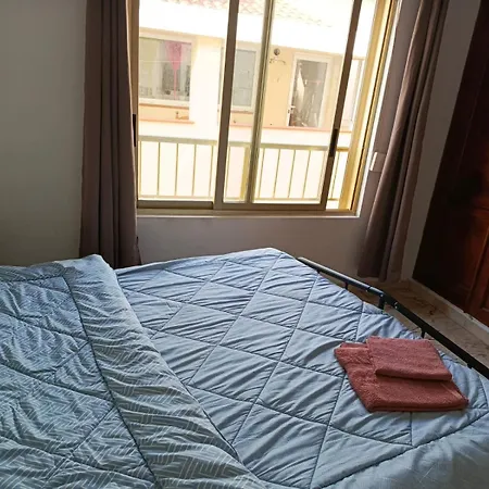 En Piso Compartido No Turistico * Benidorm